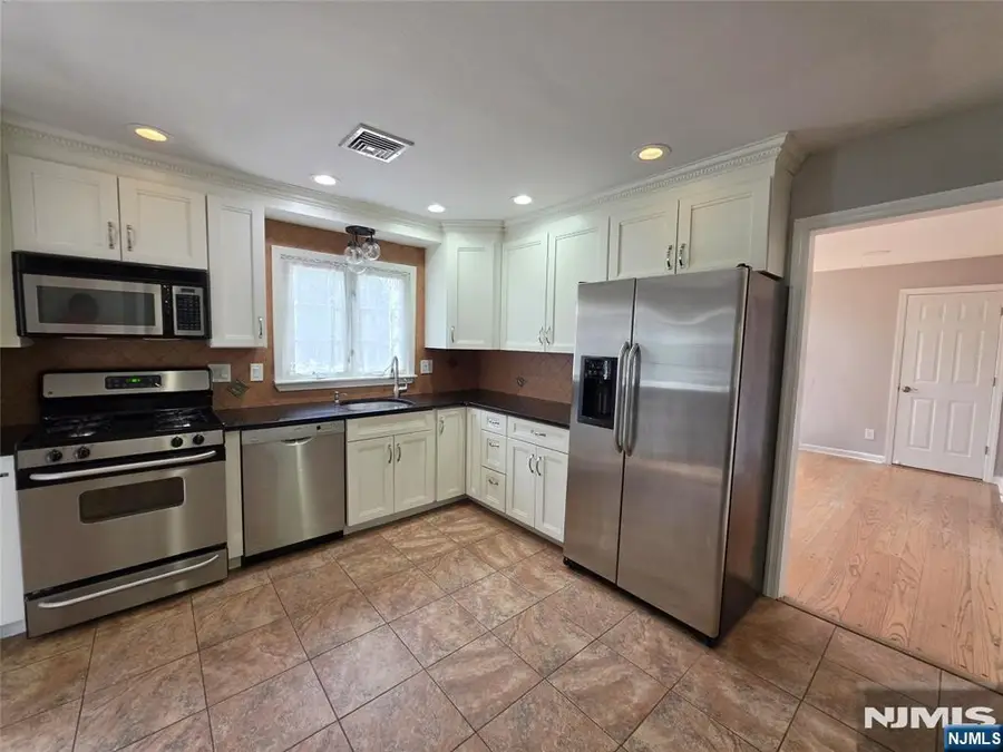 15 Sweetwood Court, Parsippany, NJ 07054 - #2