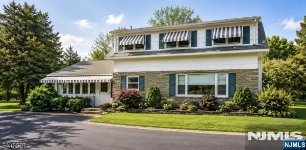 40 Passaic Avenue, Fairfield, NJ 07004