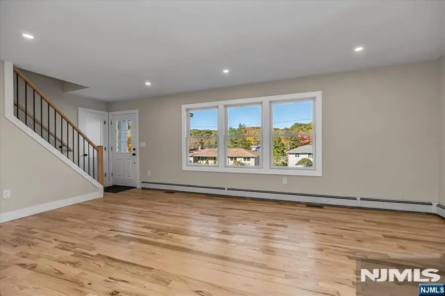 206 High Crest Drive, West Milford, NJ 07480 - #3