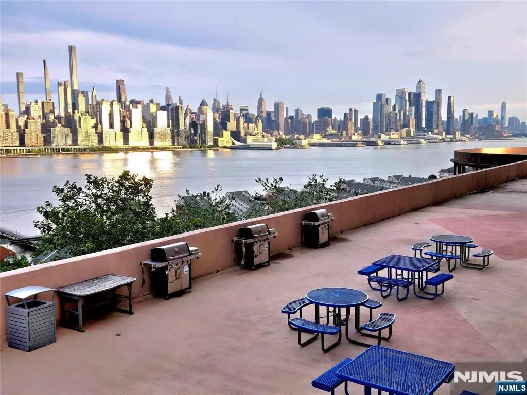 6600 Boulevard East 11K, West New York, NJ 07093 - #1