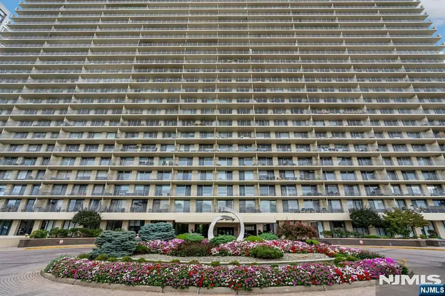 1530 Palisade 3N, Fort Lee, NJ 07024 - #2