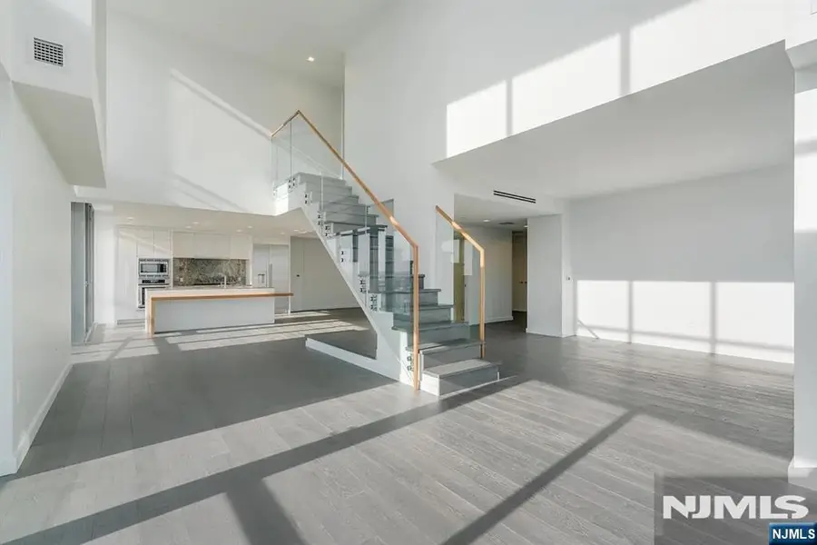 320 Adolphus Avenue 1415, Cliffside Park, NJ 07010 - #2