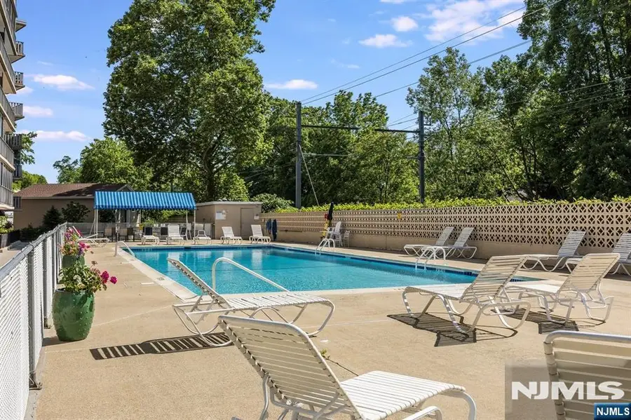 530 Valley Road C006G, Montclair, NJ 07043 - #3
