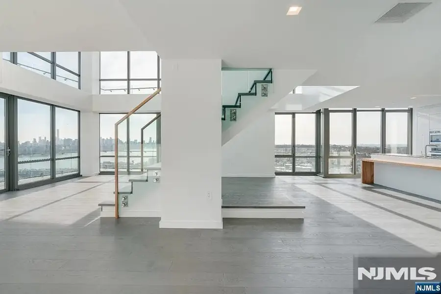 320 Adolphus Avenue 316, Cliffside Park, NJ 07010 - #2
