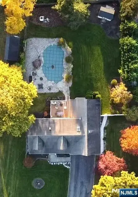 5 Reynolds Road, Pequannock, NJ 07440 - #3