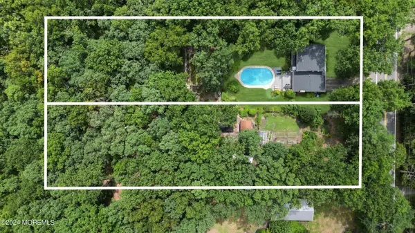 37 Butterfly Road, Jackson, NJ 08527