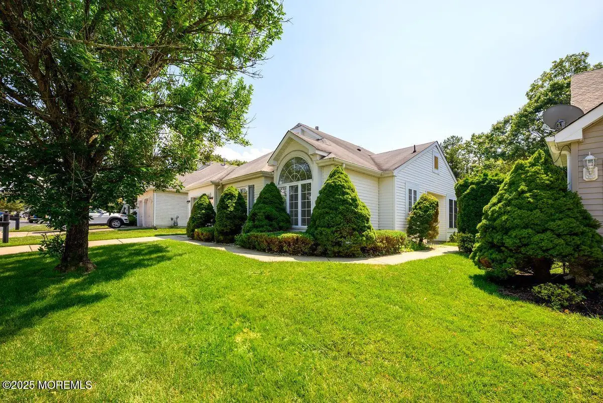 4 Penny Lane, Jackson, NJ 08527 - Image #1