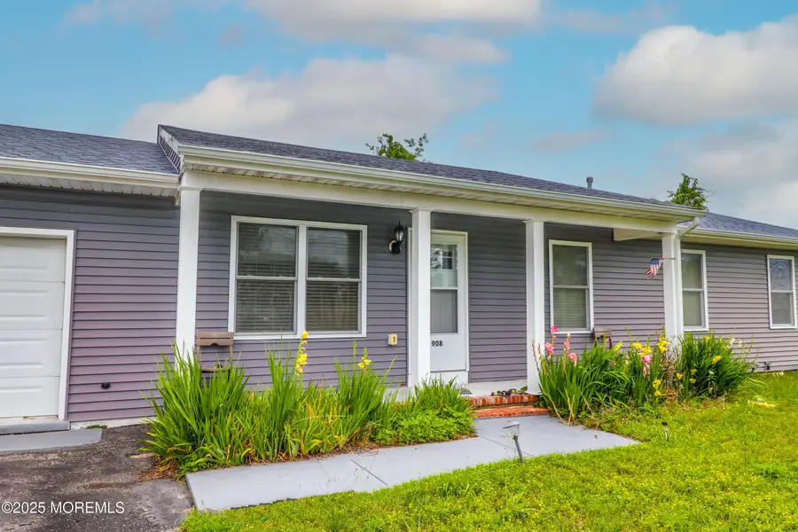 908 Sarasota Drive, Forked River, NJ 08731 - Image #2