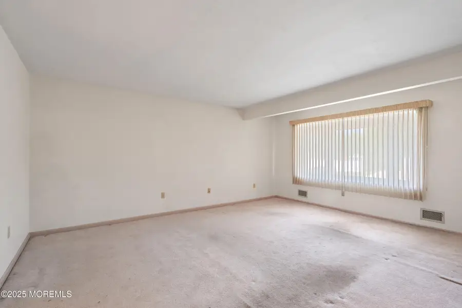 6 Kim Valley Road, Yardville, NJ 08620 - Image #3