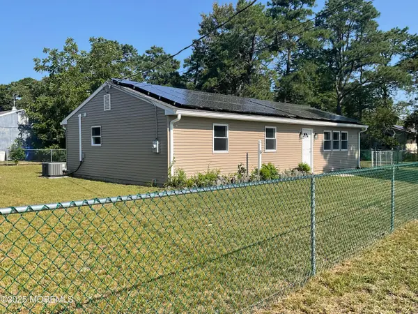 208 Wichita Trail, Browns Mills, NJ 08015