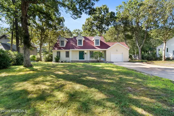 706 Radcliffe Road, Lanoka Harbor, NJ 08734