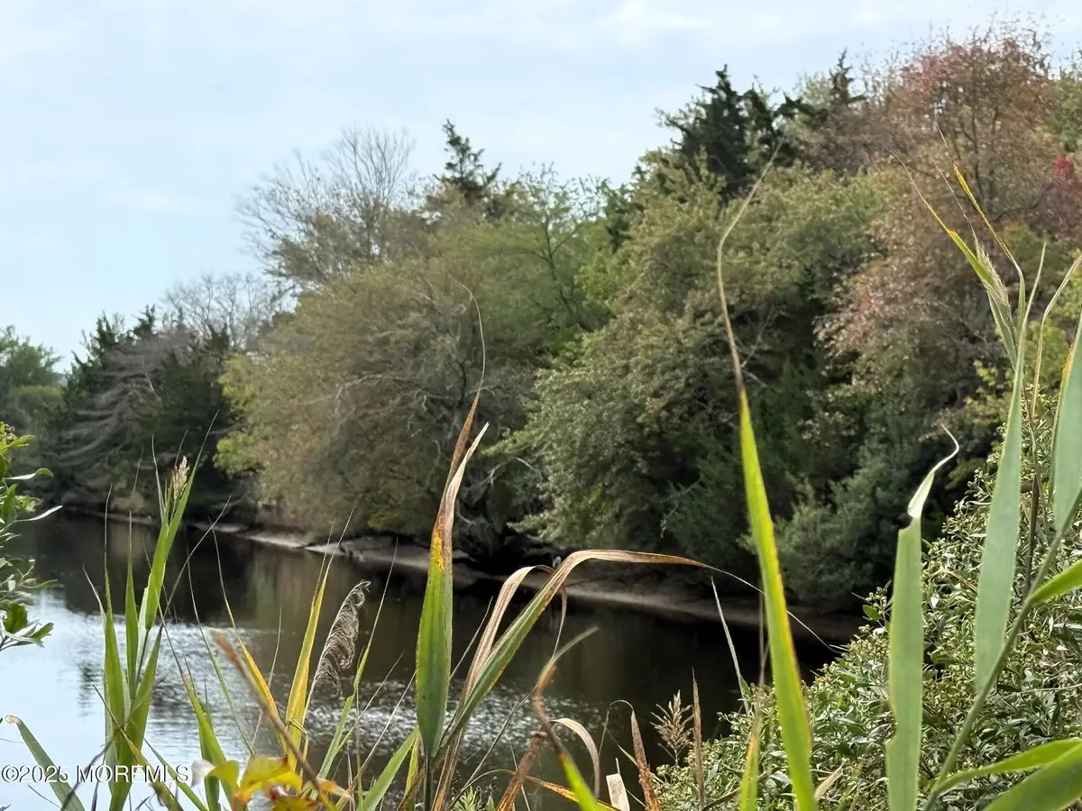 11 Persimmon Drive, Little Egg Harbor Township, NJ 08087 - Image #1