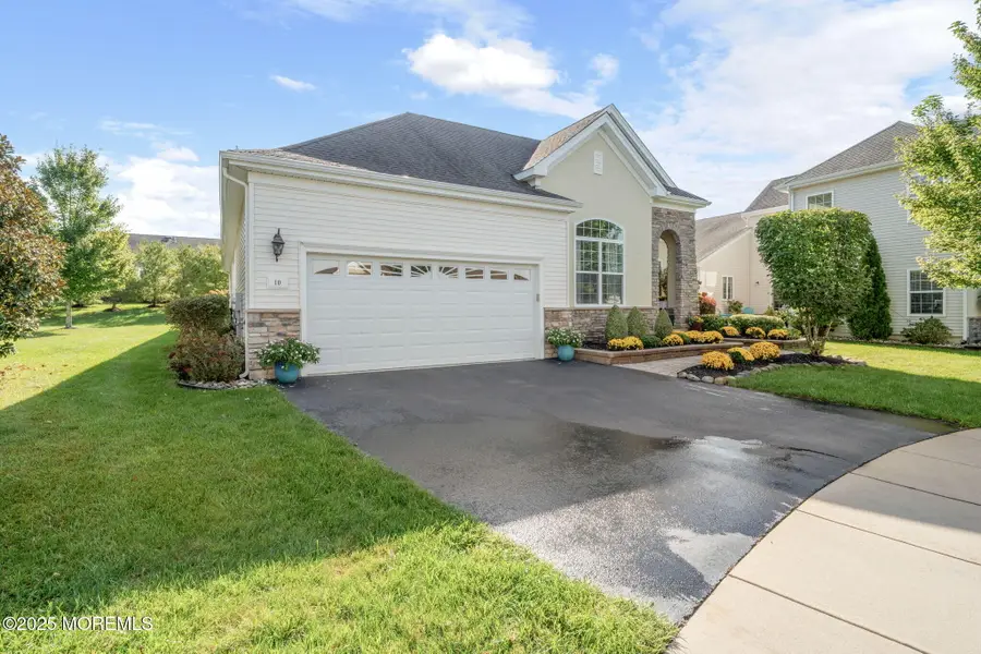 10 Chapel Hill Court, Barnegat, NJ 08005 - Image #3