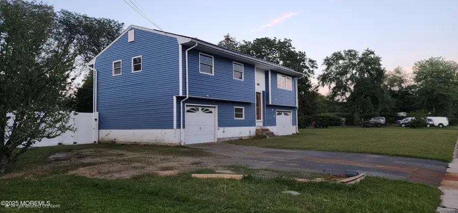 39 Oak Terrace, Howell, NJ 07731 - Image #2