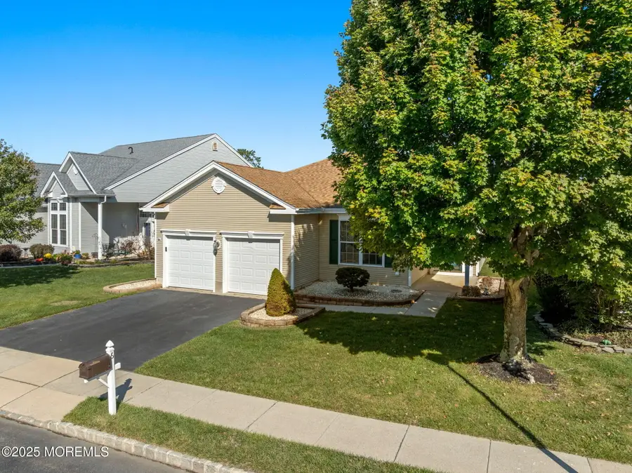 6 Mountain Stream Court, Barnegat, NJ 08005 - Image #2