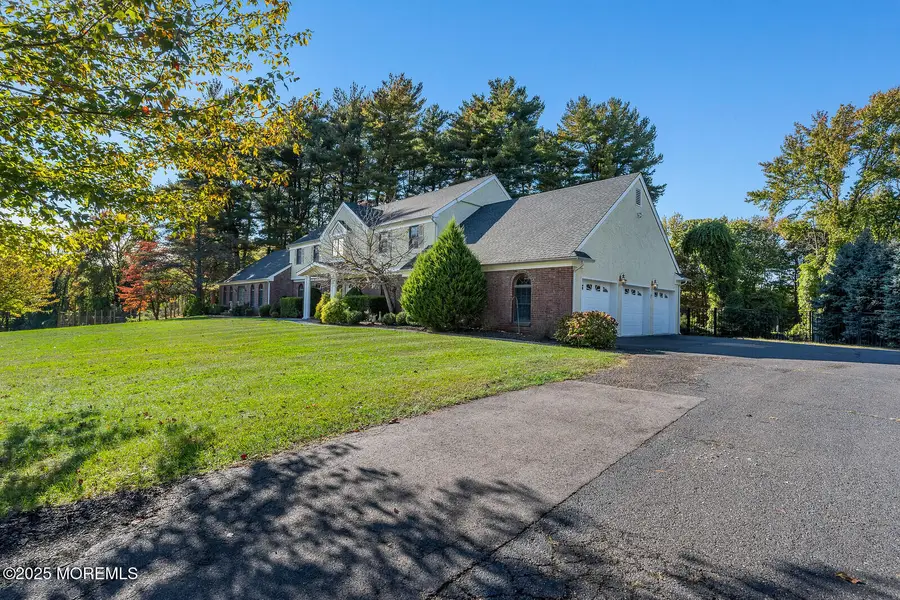 2 Pomo Court, Middletown, NJ 07748 - Image #2
