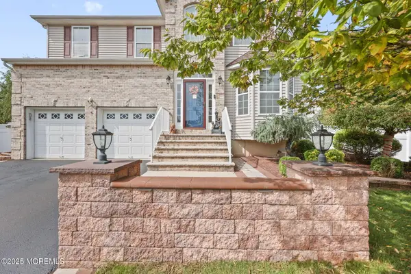 60 Eddington Lane, Monroe, NJ 08831