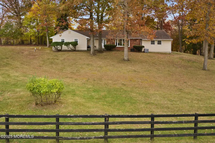 193 Burlington Path Road, Cream Ridge, NJ 08514 - Image #3