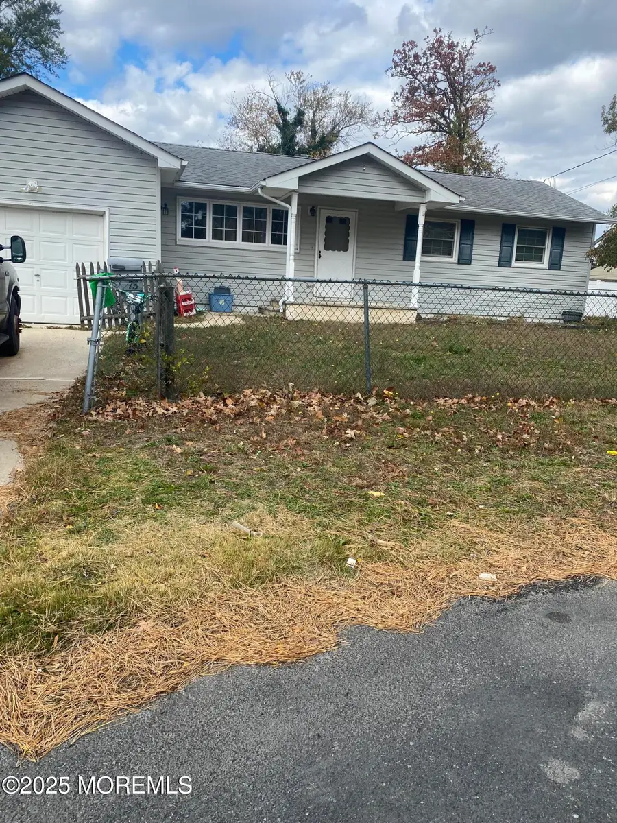 75 Maplewood Circle, Brick, NJ 08723 - Image #3
