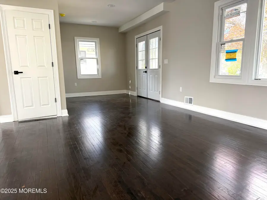 154 Atlantic Avenue, Long Branch, NJ 07740 - Image #2