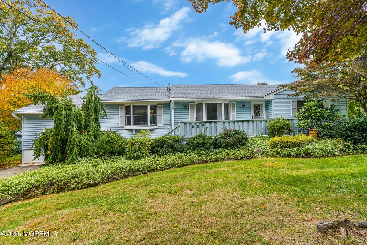 608 Raritan Avenue, Atlantic Highlands, NJ 07716 - Image #1