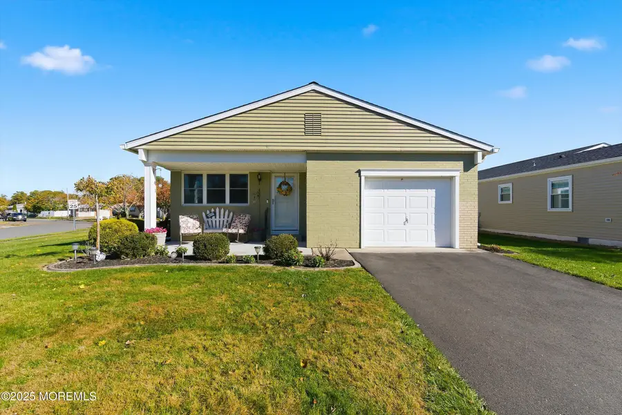 25 Davenport Road, Toms River, NJ 08757 - Image #2