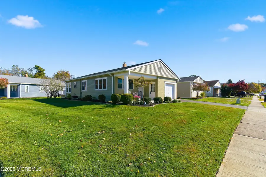 25 Davenport Road, Toms River, NJ 08757 - Image #3