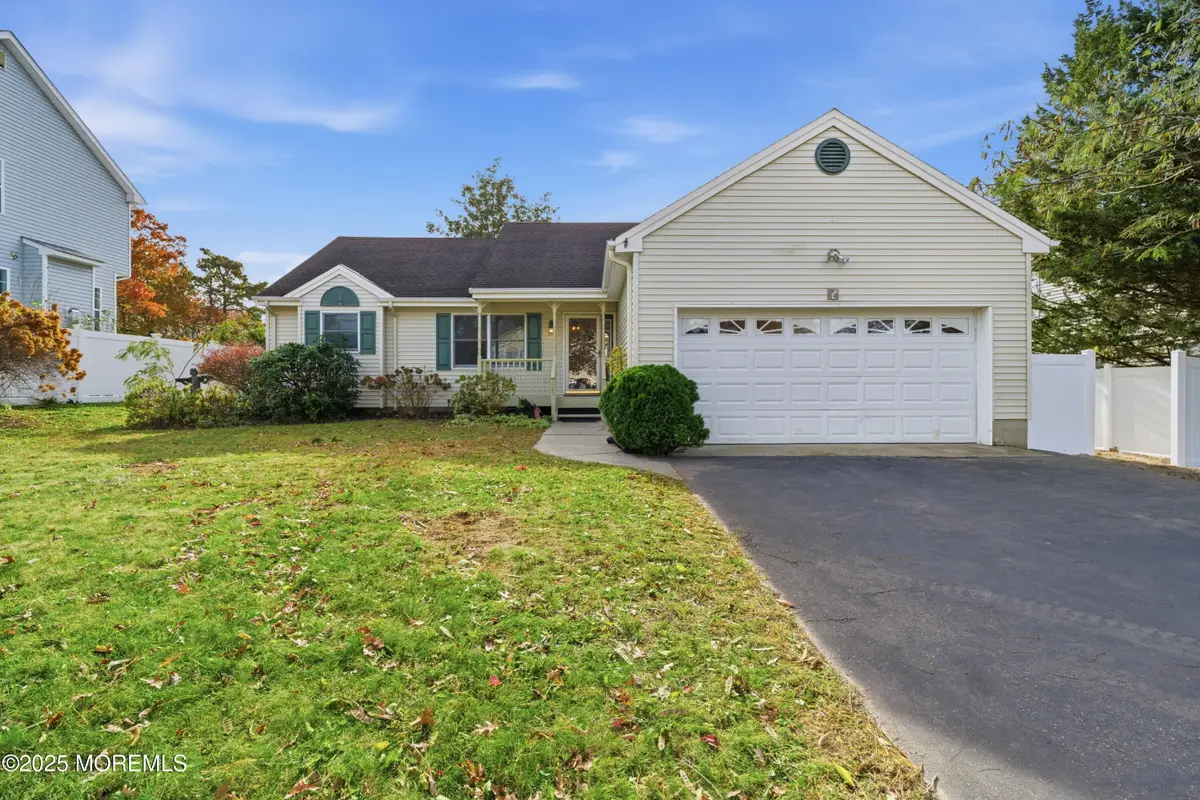 225 Yeoman Road, Manahawkin, NJ 08050 - Image #1