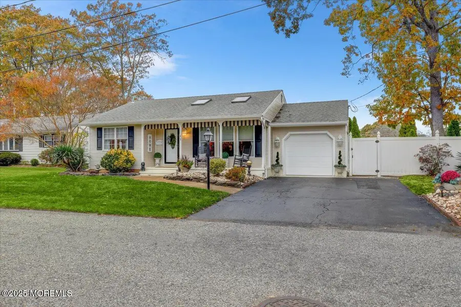 55 Crest Drive, Brick, NJ 08724 - Image #3