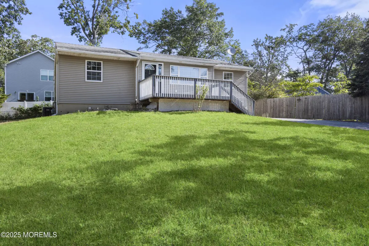 822 Tappan Street, Forked River, NJ 08731 - Image #1