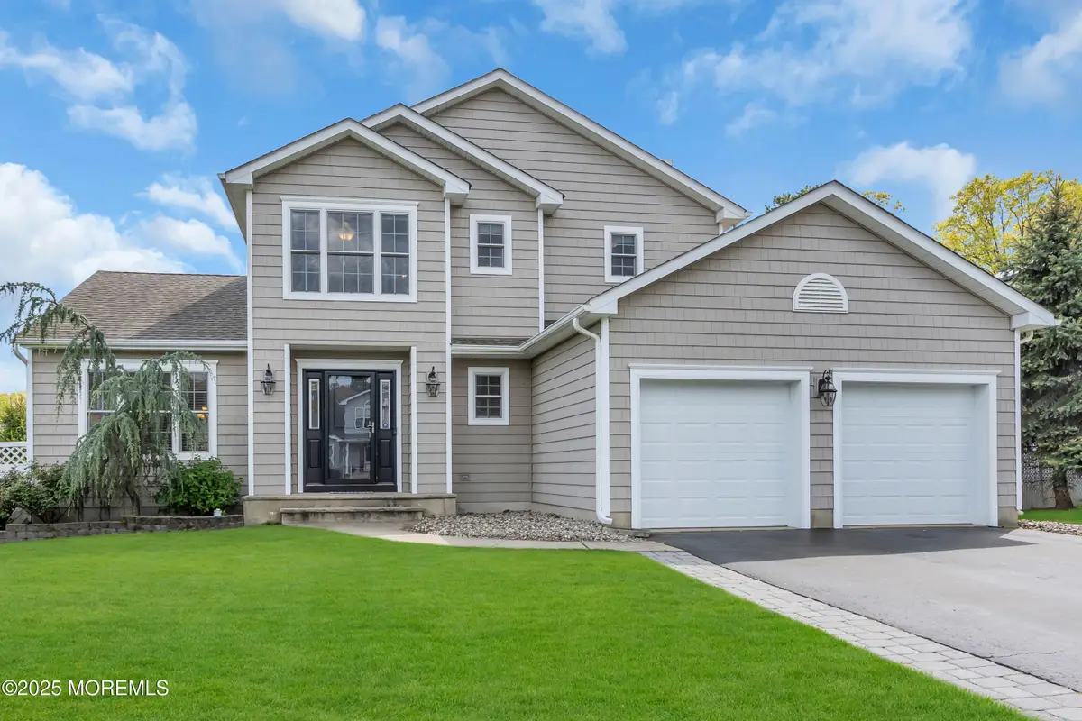 22 Diamond Lane, Howell, NJ 07731 - Image #1