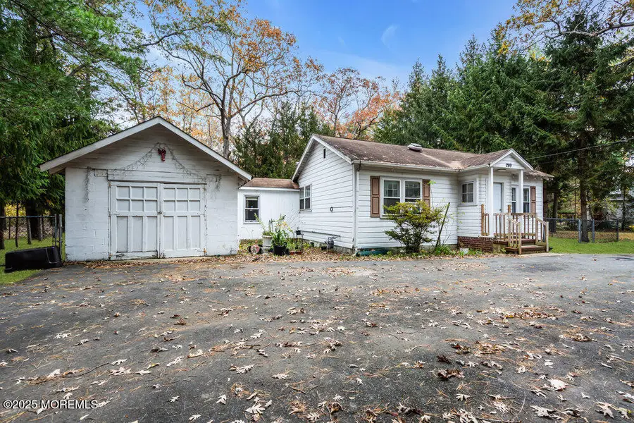 269 Alexander Avenue, Howell, NJ 07731 - Image #3