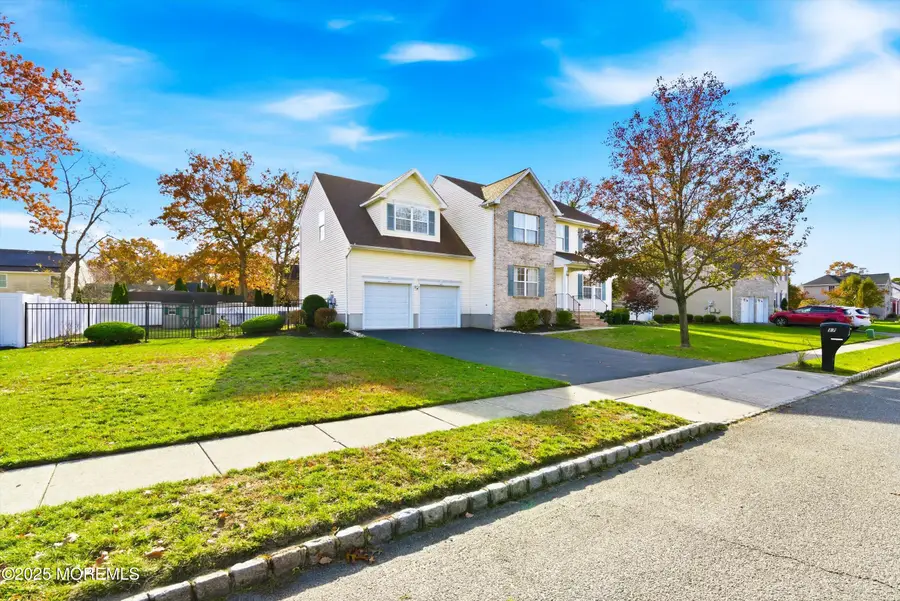 17 Nate Lane, Howell, NJ 07731 - Image #2