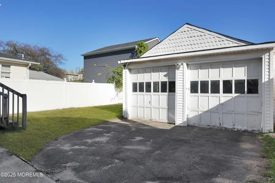 209 Broadway, Keyport, NJ 07735 - Image #3