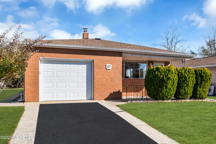 47 Hyannis Street, Toms River, NJ 08757 - Image #2