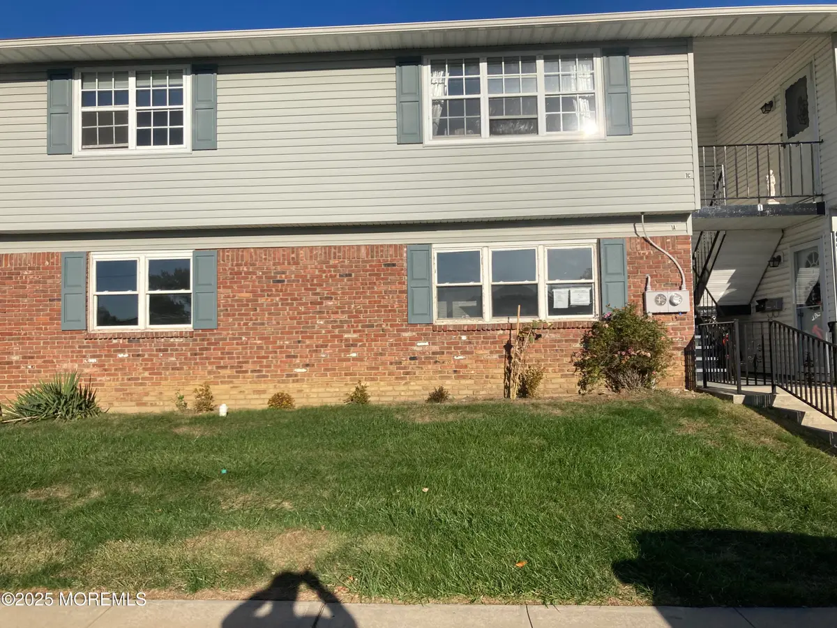 1 Hawaii Court #A, Matawan, NJ 07747 - Image #1