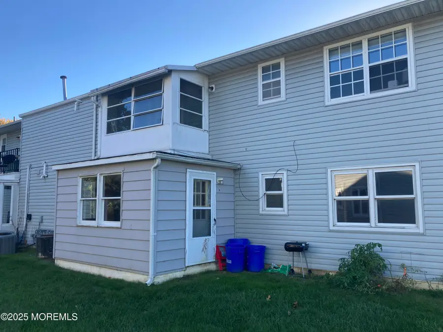 1 Hawaii Court #A, Matawan, NJ 07747 - Image #2