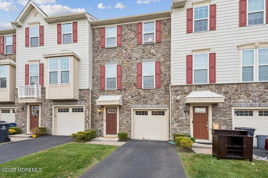 112 Phillip E Frank Way, Cliffwood, NJ 07721 - Image #2