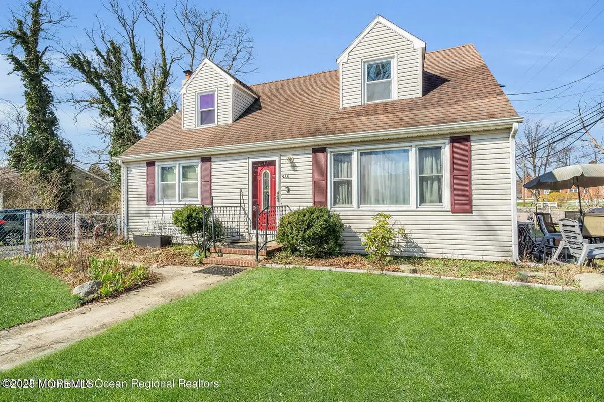 938 Wright Avenue, Toms River, NJ 08753 - Image #1