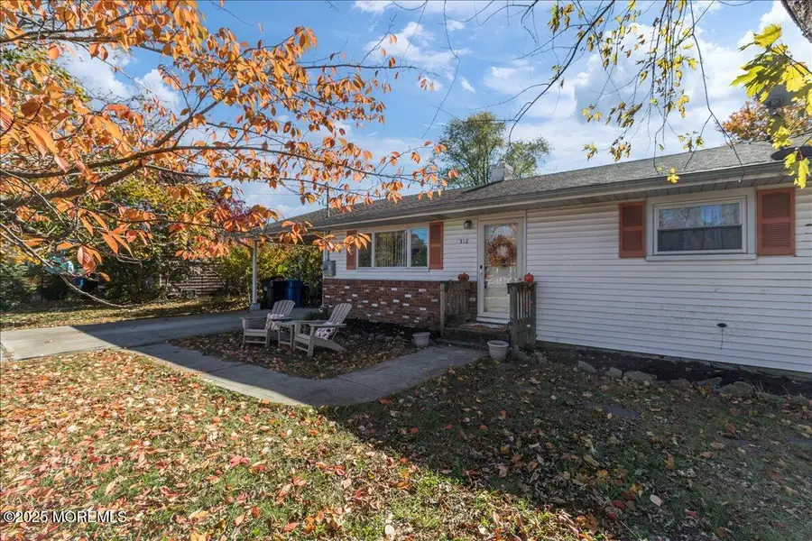 516 Poplar Street, Lakehurst, NJ 08733 - Image #2