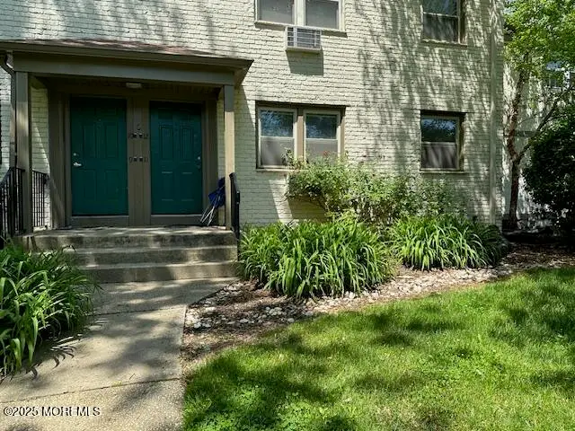 440 Cross Road #C-12, Matawan, NJ 07747 - Image #2