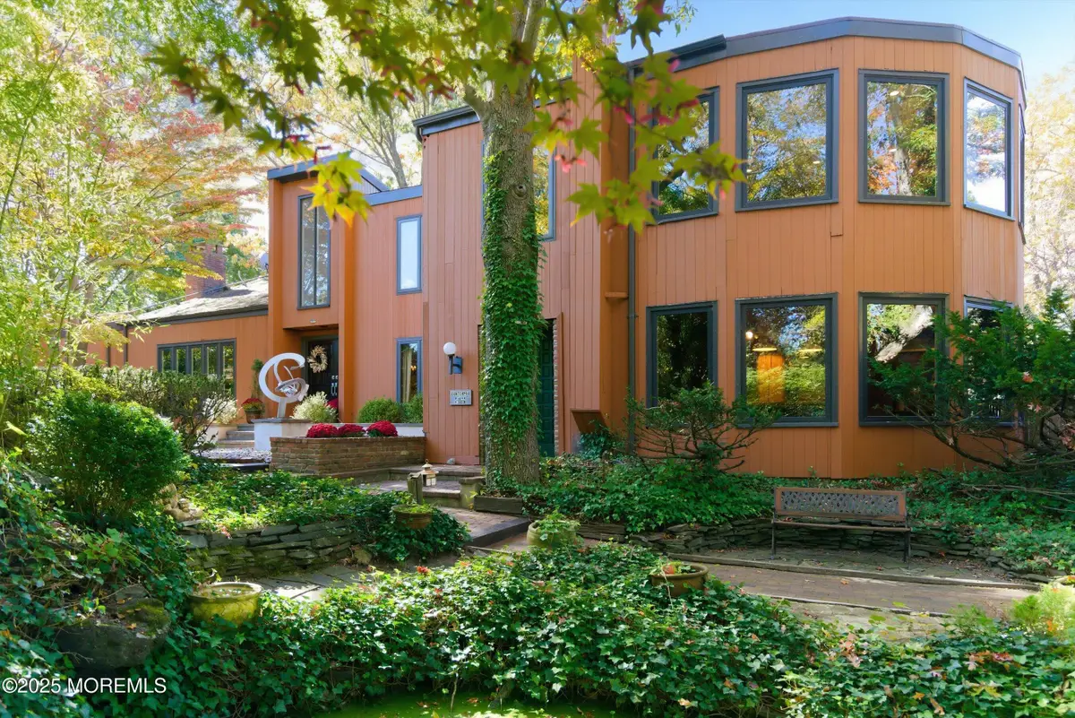 8 Glenwood Drive, Tinton Falls, NJ 07724 - Image #1