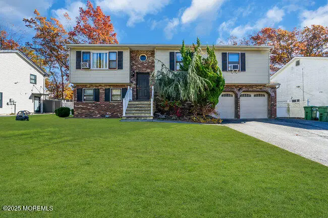 811 Morris Avenue, Lakewood, NJ 08701 - Image #1