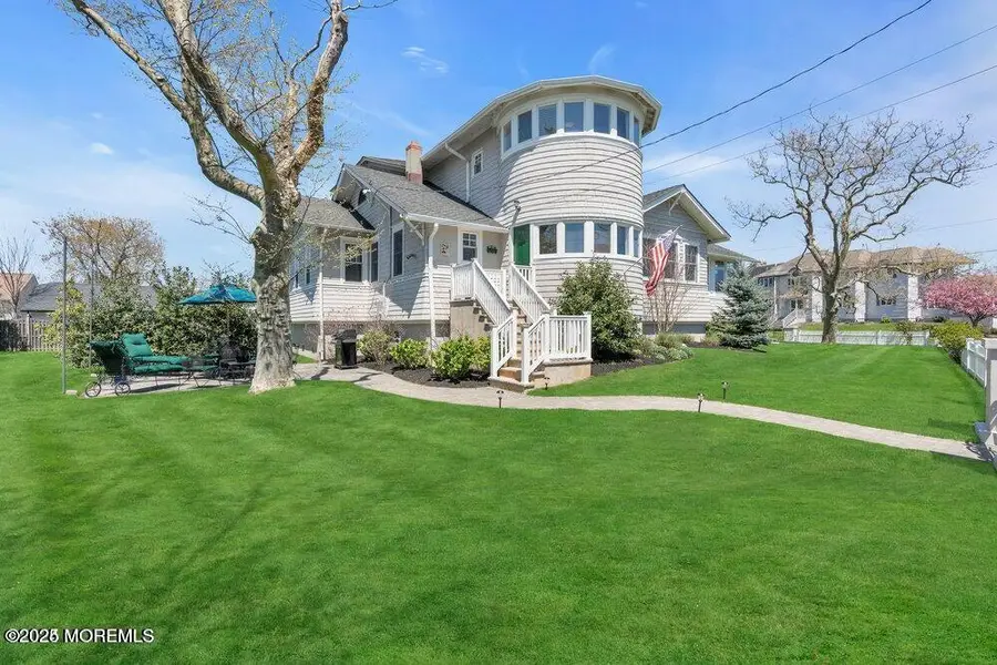 4 River Avenue, Monmouth Beach, NJ 07750 - Image #2