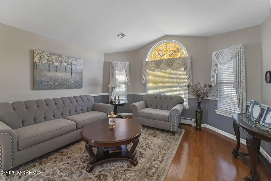 6 Abergele Drive, Toms River, NJ 08757 - Image #3
