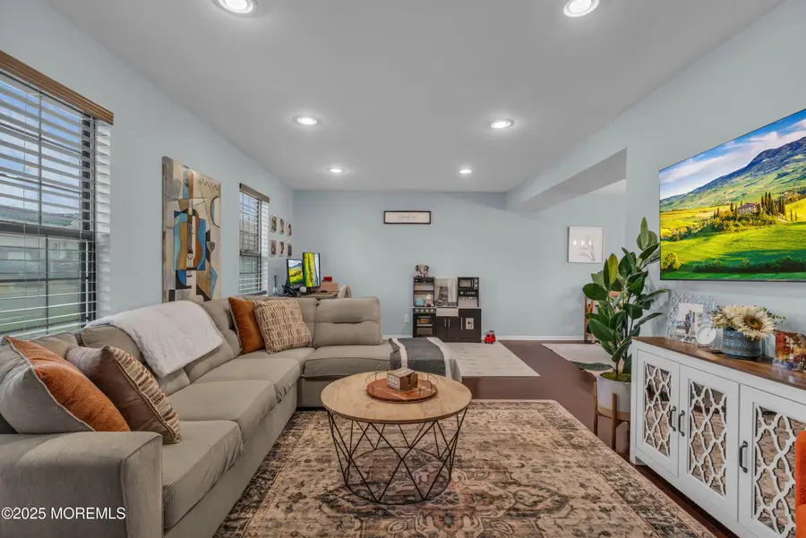 38 Kiwi Loop, Howell, NJ 07731 - Image #3