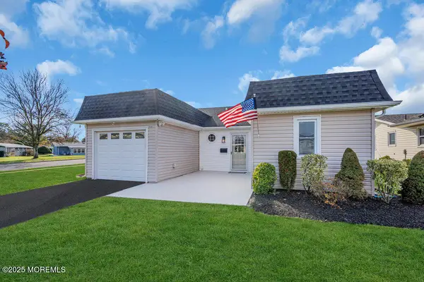 166 Central Boulevard, Brick, NJ 08724