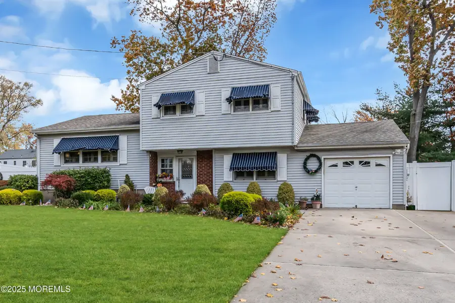 39 Bayberry Lane, Middletown, NJ 07748 - Image #3