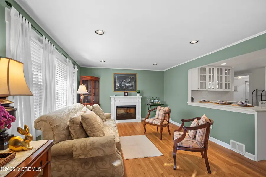 335 Eastham Road, Point Pleasant, NJ 08742 - Image #2