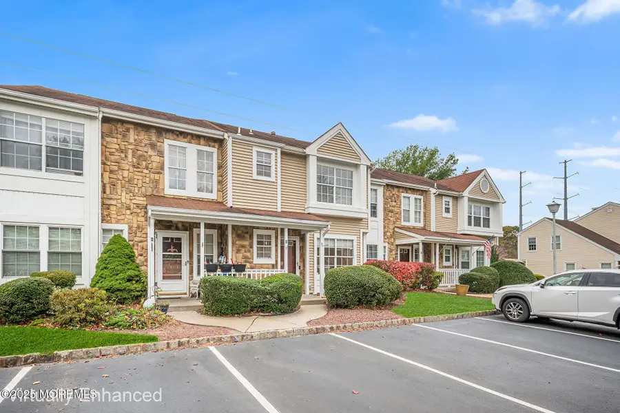 6 Groom Court, Tinton Falls, NJ 07753 - Image #2